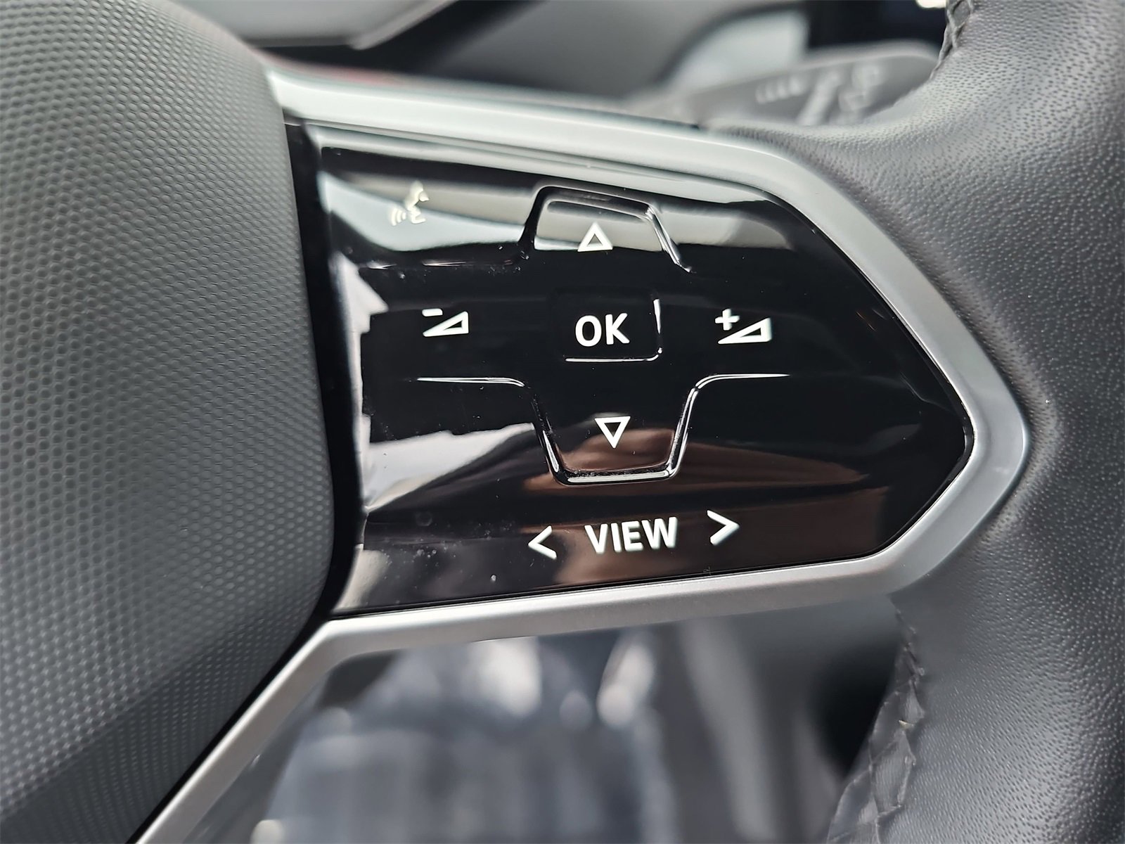 Certified 2023 Volkswagen ID.4 Standard image 18