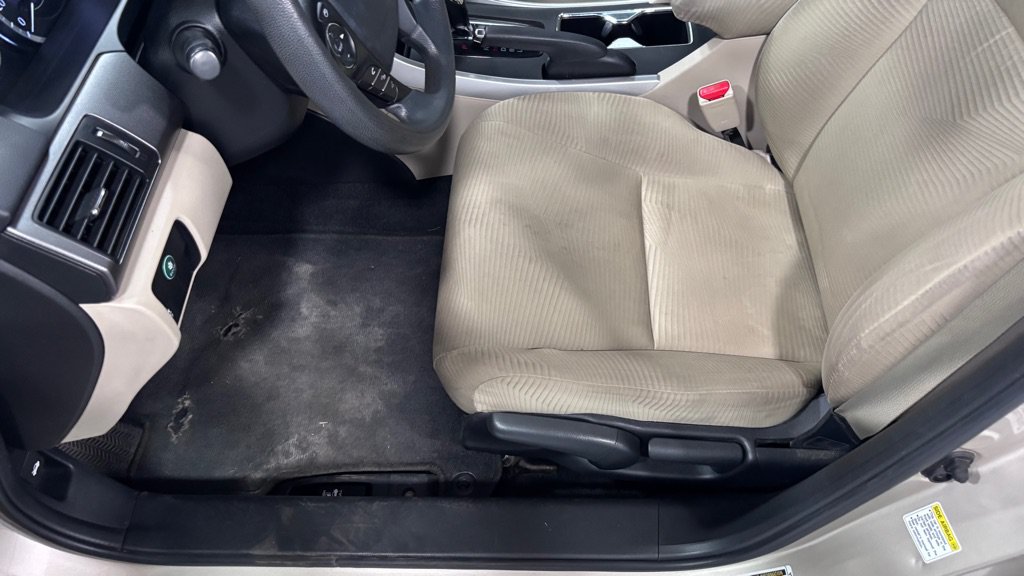 Used 2015 Honda Accord LX image 18