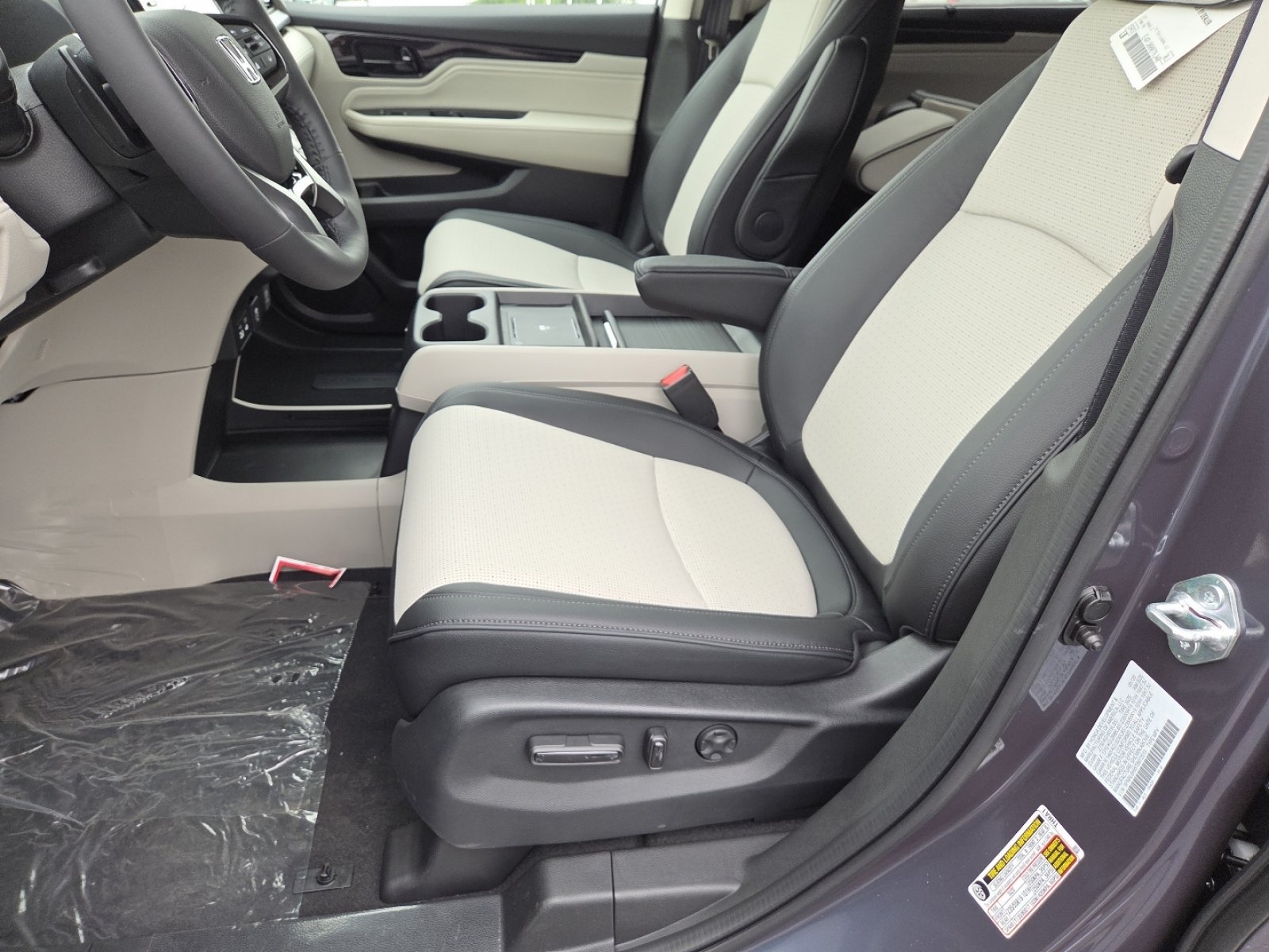 New 2026 Honda Odyssey Elite image 26