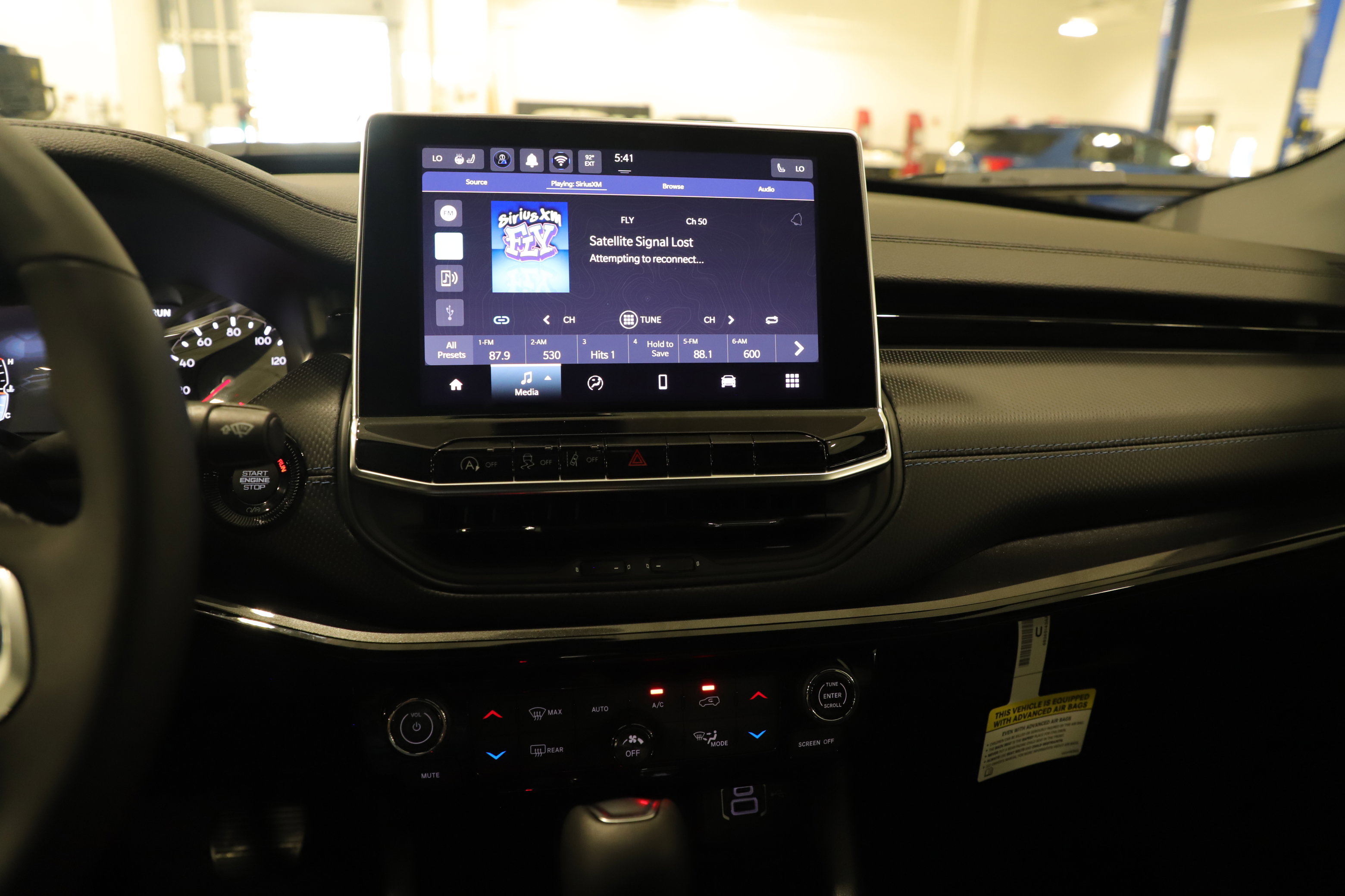 New 2026 Jeep Compass Latitude image 7
