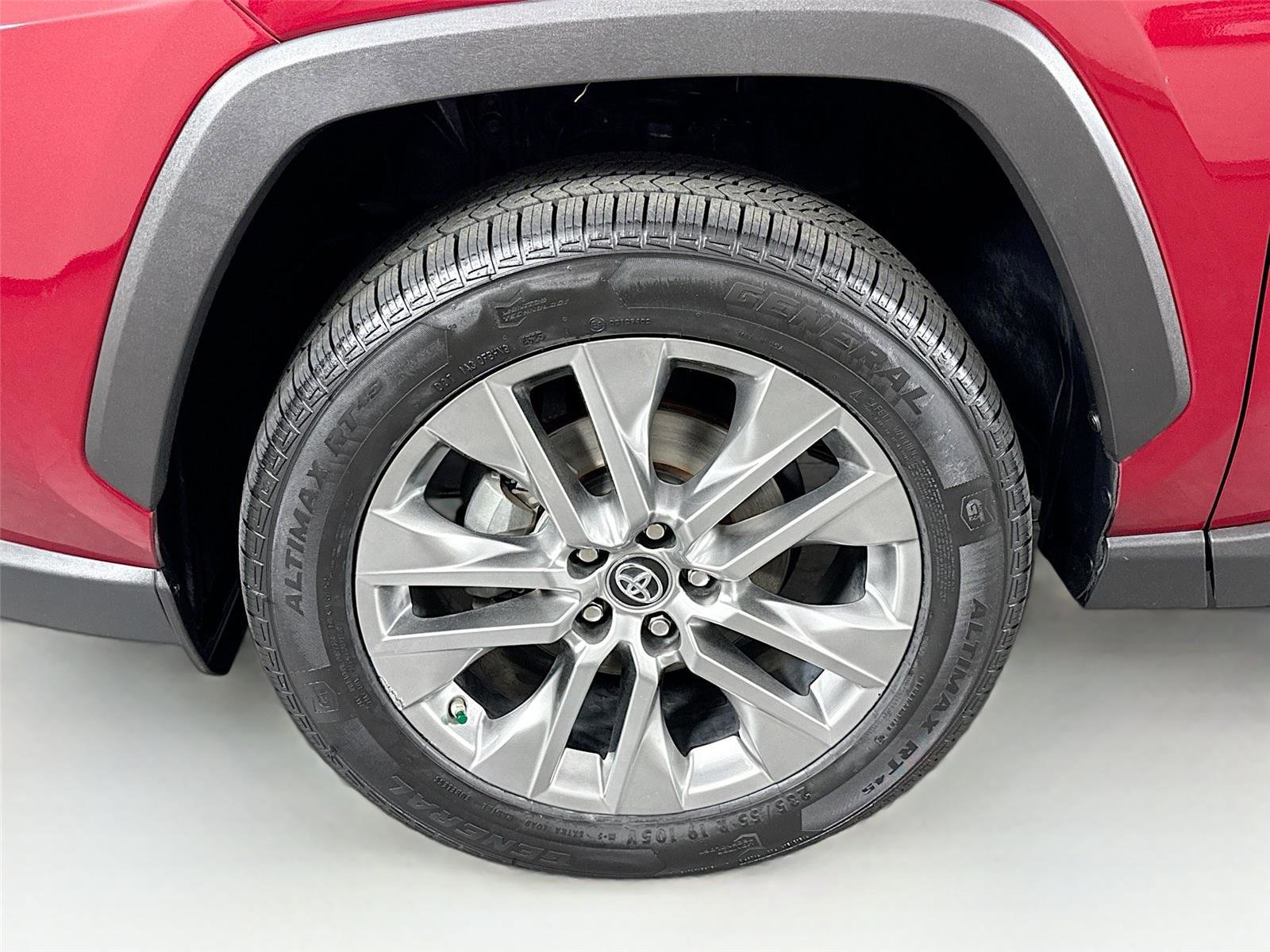 Used 2019 Toyota RAV4 Limited w/ Cold Weather Package image 50