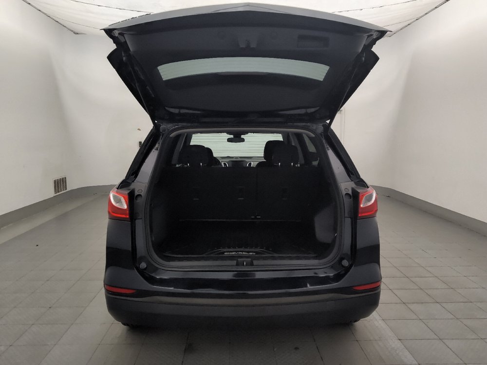 Used 2020 Chevrolet Equinox LS w/ LS Convenience Package FWD image 29