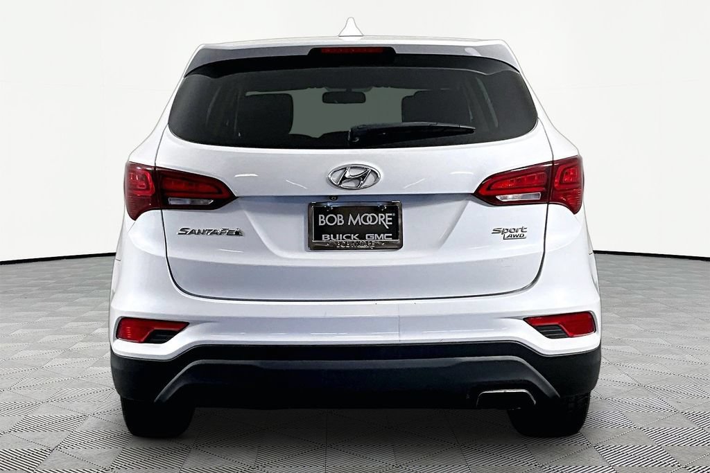 Used 2017 Hyundai Santa Fe Sport AWD/4WD image 4