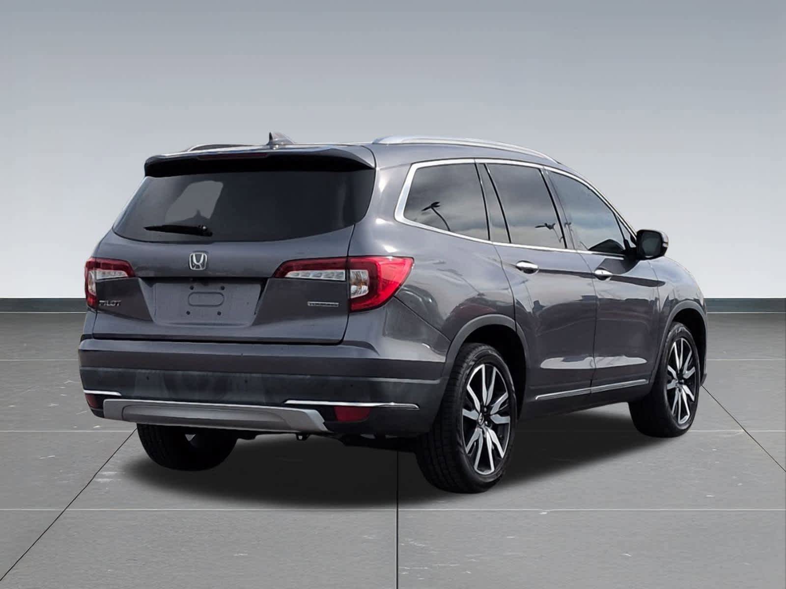 Used 2021 Honda Pilot Touring image 6