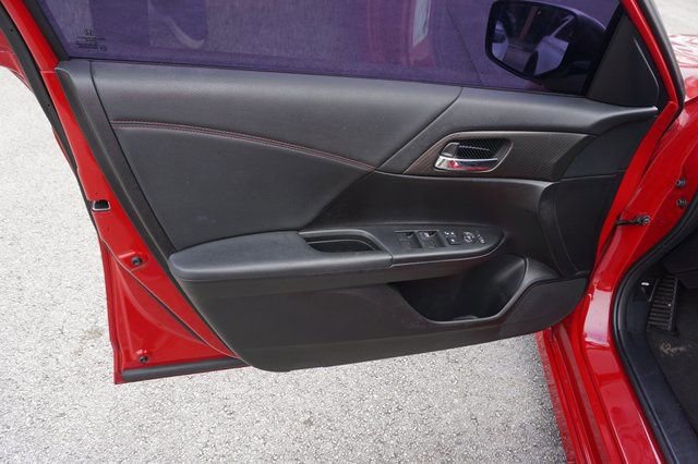 Used 2017 Honda Accord Sport Special Edition image 19