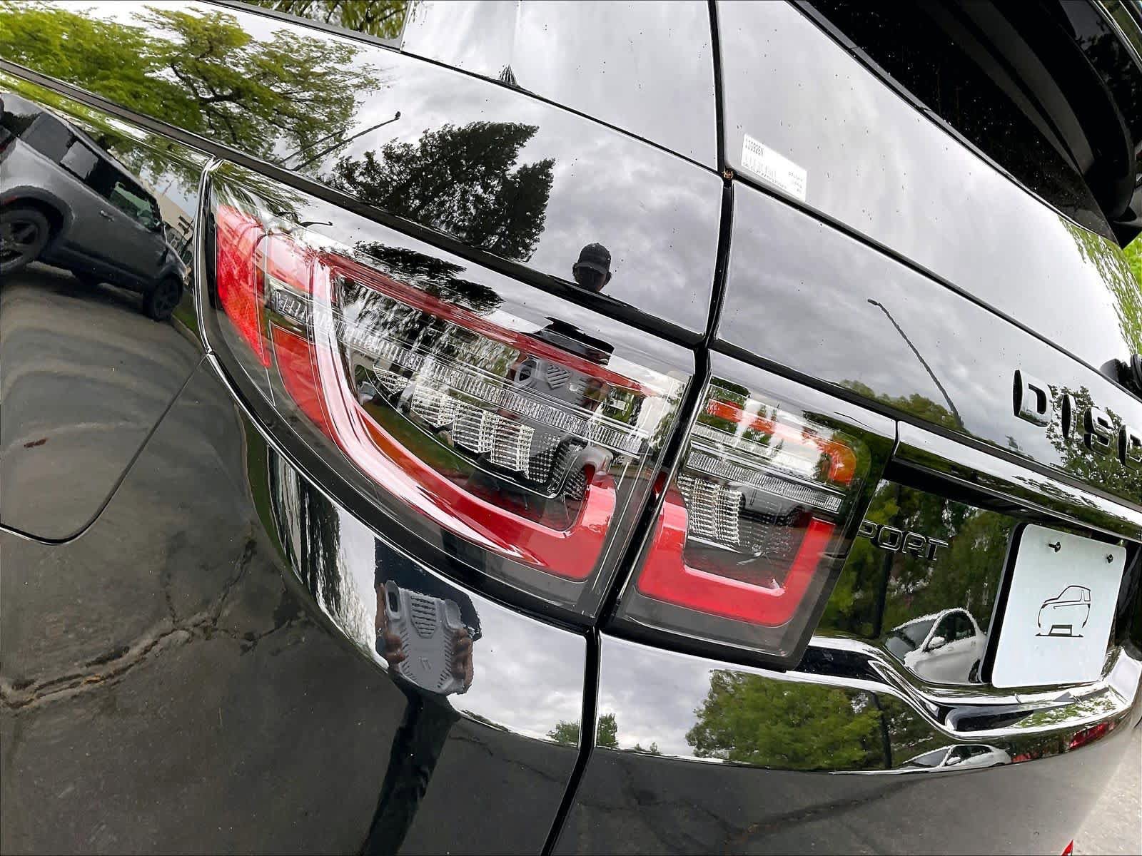 New 2026 Land Rover Discovery Sport Landmark AWD/4WD image 25