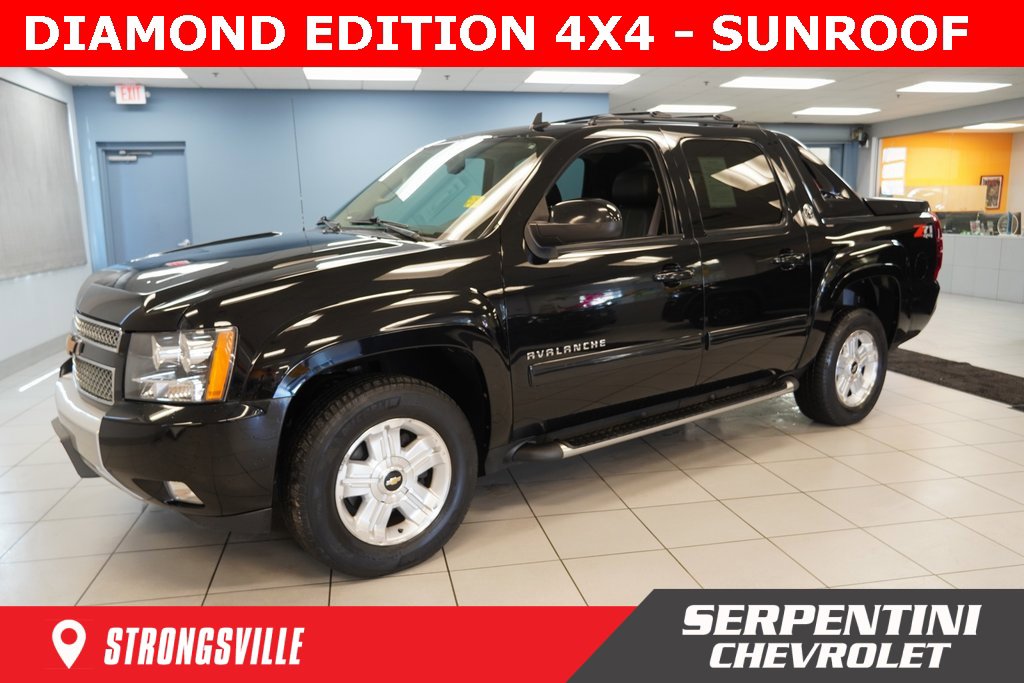 Used 2013 Chevrolet Avalanche LT w/ Suspension Package, Off-Road image 1
