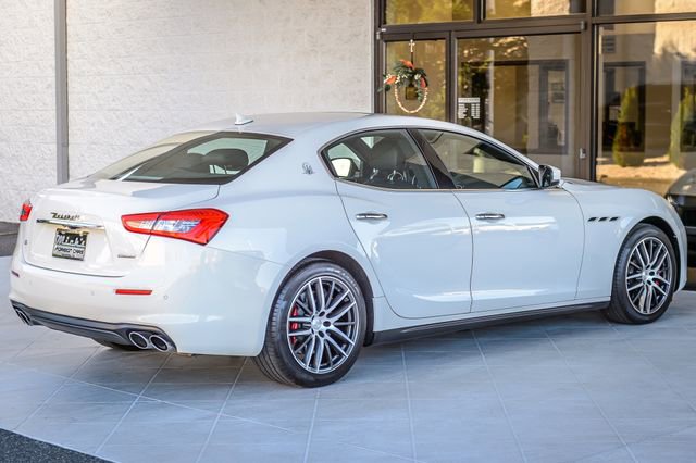 Used 2019 Maserati Ghibli S image 9