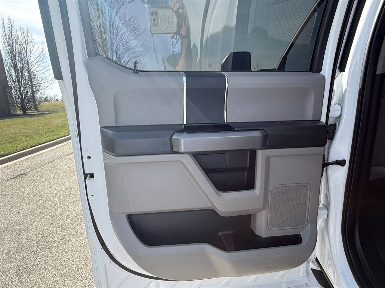 Used 2018 Ford F250 XLT w/ XLT Value Package AWD/4WD image 34