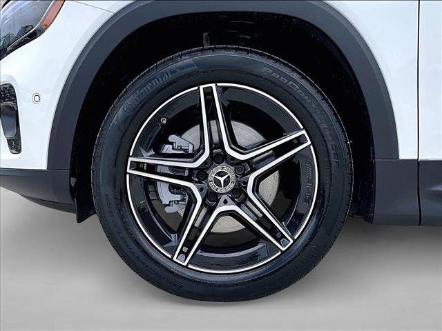 New 2026 Mercedes-Benz GLB 250 image 14