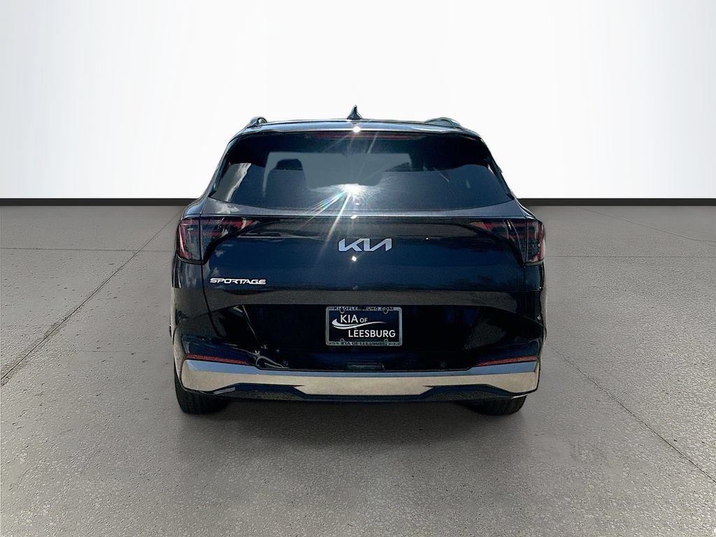 New 2026 Kia Sportage SX FWD image 6