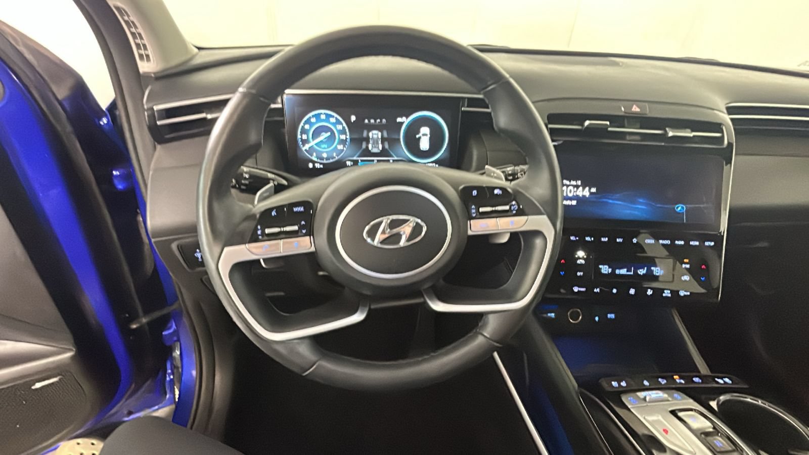 Used 2023 Hyundai Tucson Limited AWD/4WD image 17