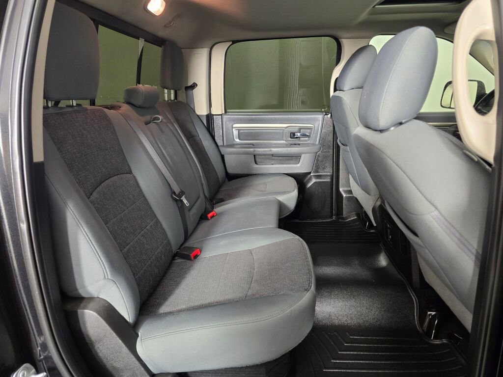 Used 2019 RAM 1500 Big Horn AWD/4WD image 36