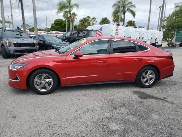Used 2021 Hyundai Sonata SE FWD image 4