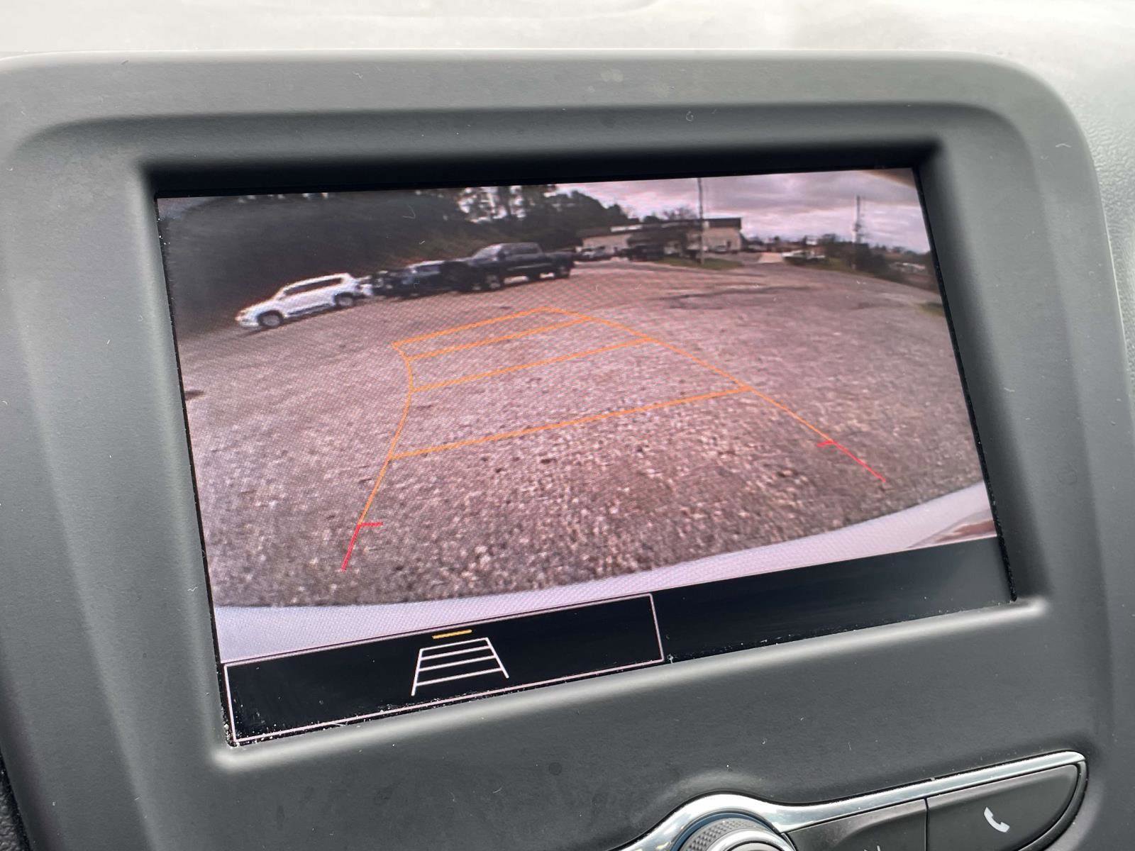 Used 2024 Chevrolet Equinox LT w/ Driver Convenience Package image 13