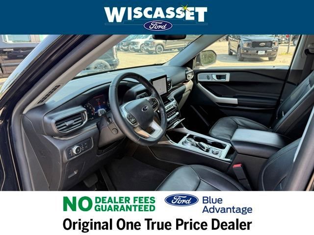 Certified 2022 Ford Explorer Limited w/ Equipment Group 301A AWD/4WD image 6