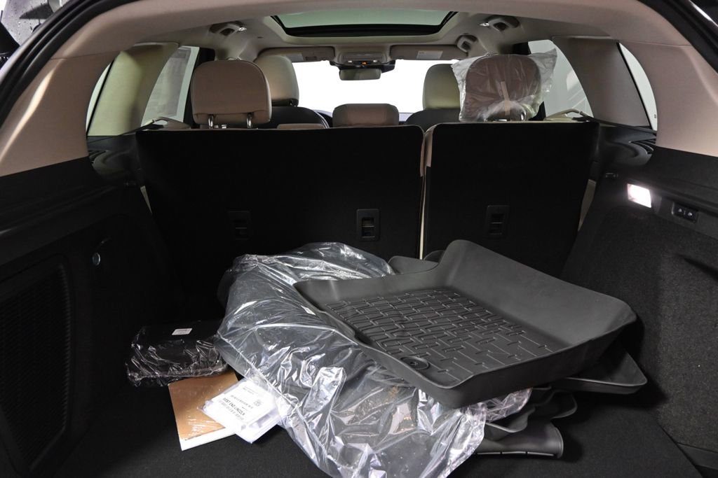 New 2026 Lincoln Corsair Reserve image 18