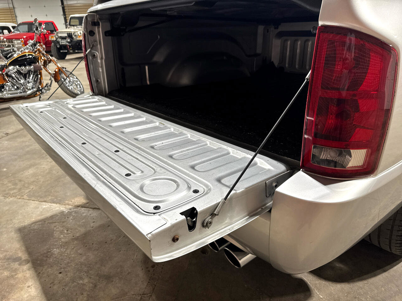 Used 2005 Dodge Ram 1500 Truck 2WD Quad Cab image 43