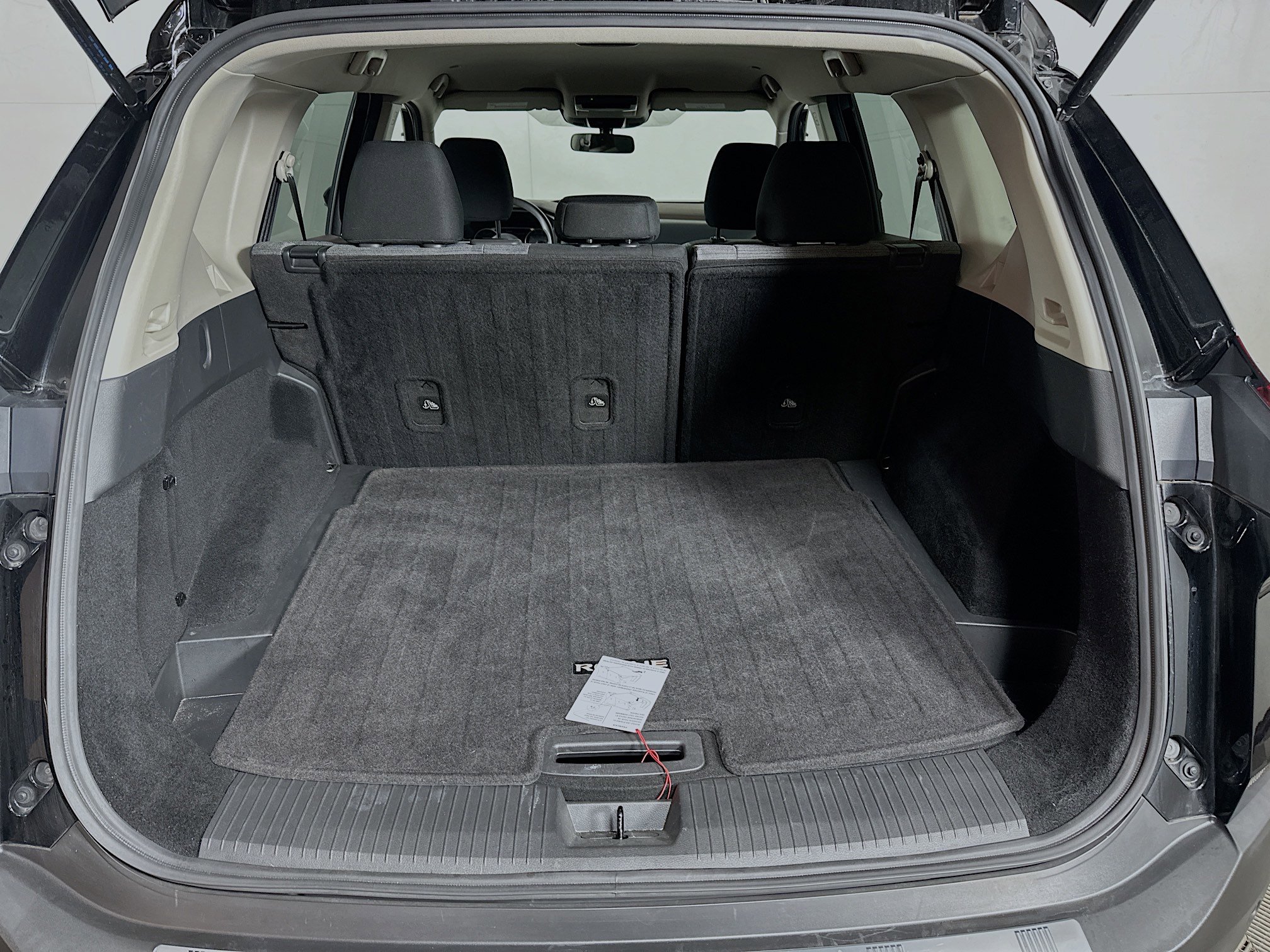 Used 2023 Nissan Rogue SV image 24