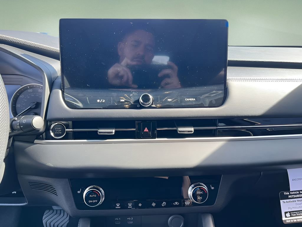 New 2026 Mitsubishi Outlander ES image 26