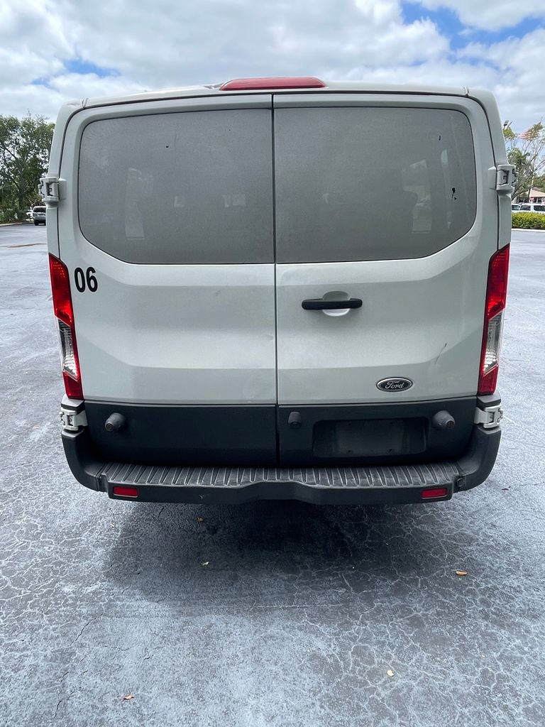 Used 2016 Ford Transit 350 XLT RWD image 8