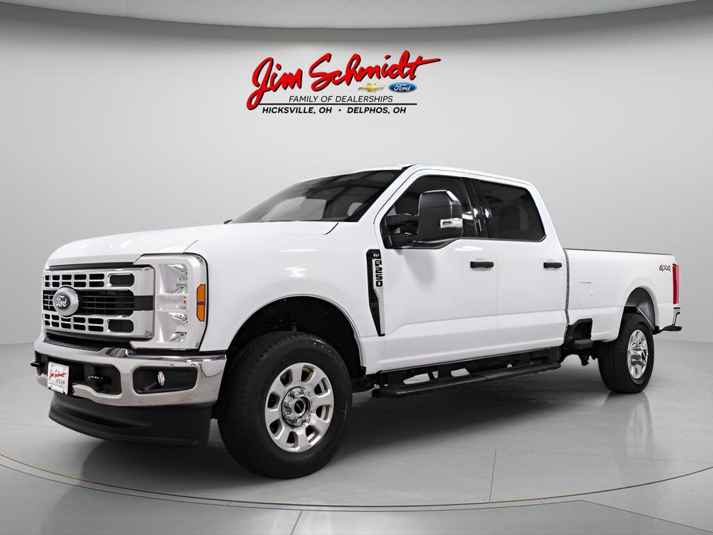 Used 2024 Ford F250 XLT image 3