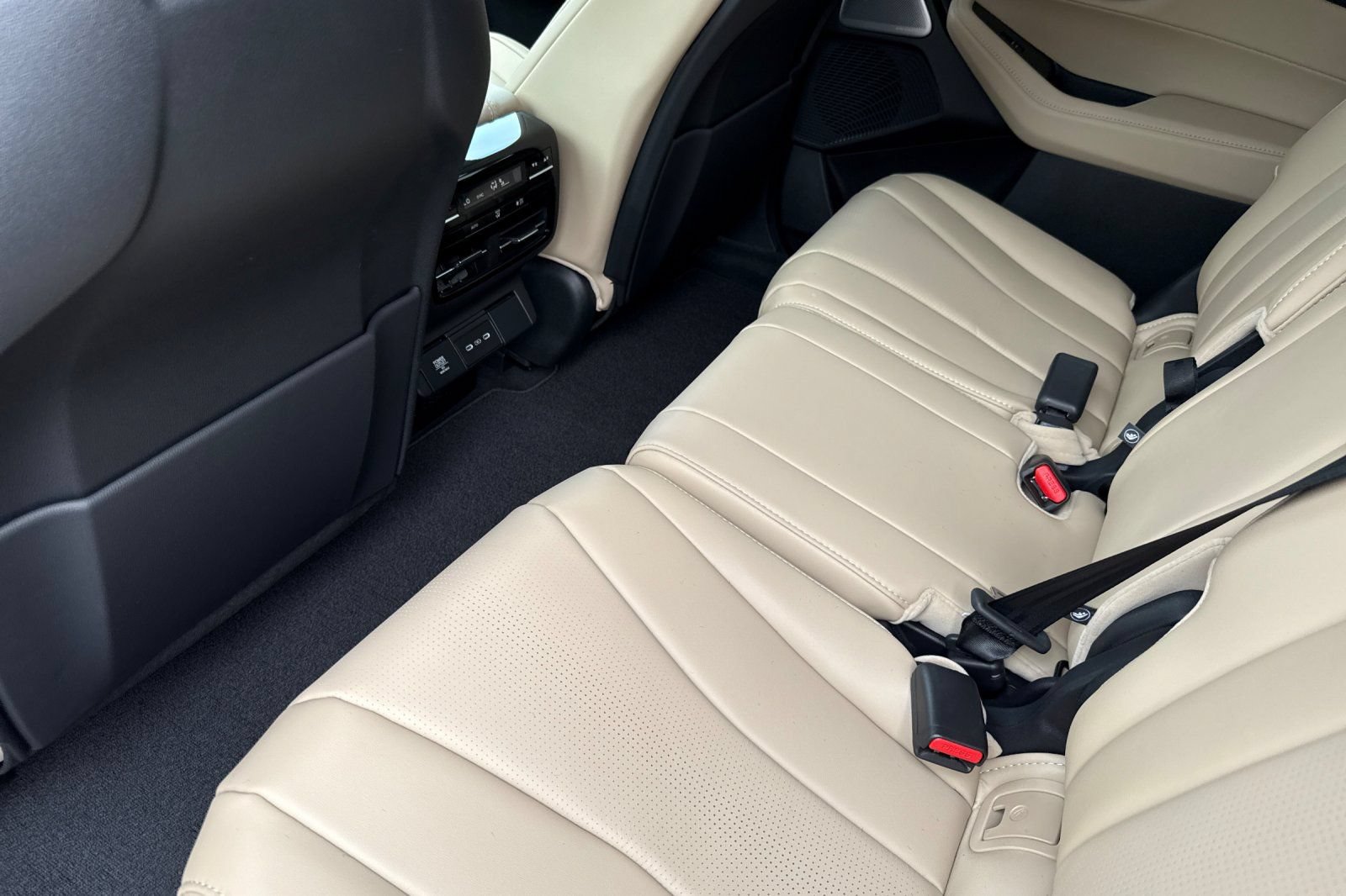 New 2026 Acura MDX w/ Technology Package AWD/4WD image 12