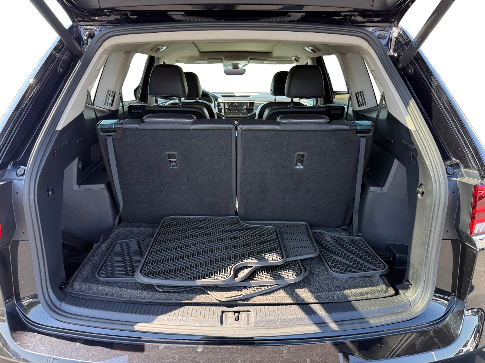 Certified 2021 Volkswagen Atlas SEL Premium AWD/4WD image 17