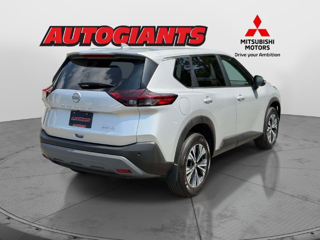 Used 2023 Nissan Rogue SV AWD/4WD image 4