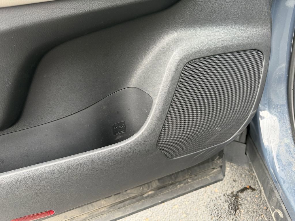 Used 2024 Toyota Grand Highlander XLE image 33