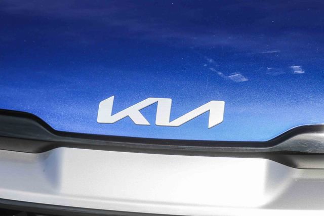 Certified 2023 Kia Sportage EX image 7