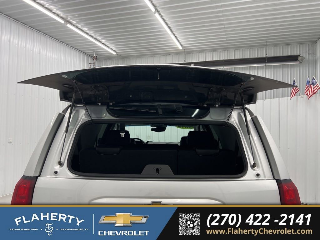 Used 2018 Chevrolet Tahoe LT w/ Luxury Package AWD/4WD image 22