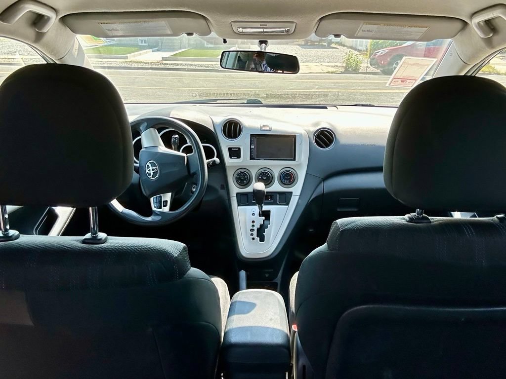 Used 2011 Toyota Matrix S AWD/4WD image 7