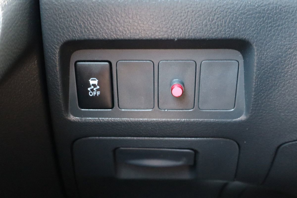 Used 2010 Toyota Matrix image 28