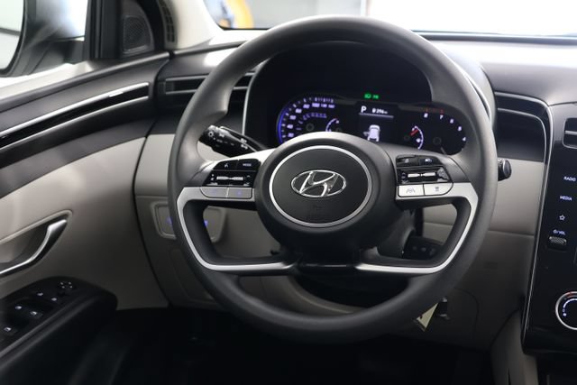 Certified 2024 Hyundai Tucson SE AWD/4WD image 10