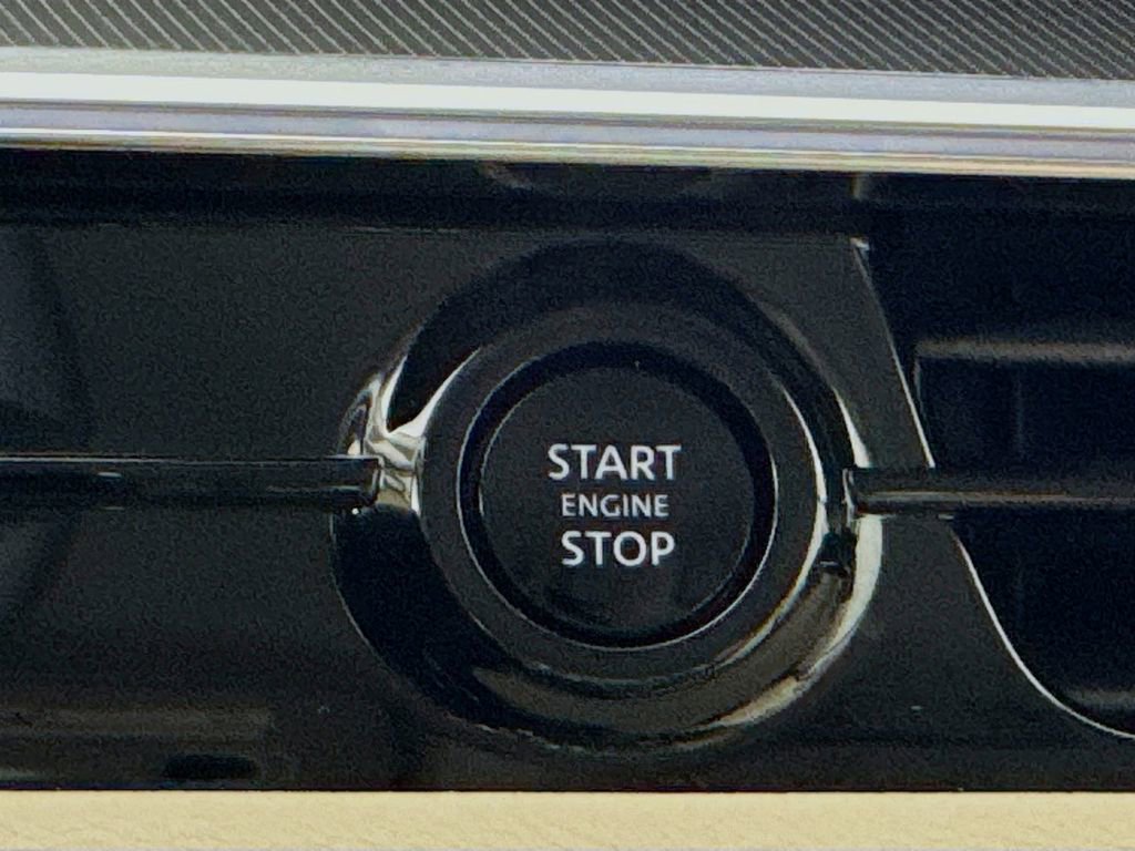 Certified 2026 INFINITI QX80 Pure w/ Cargo Package AWD/4WD image 21