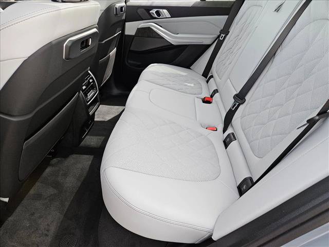 New 2026 BMW X5 sDrive40i w/ M Sport Package RWD image 14