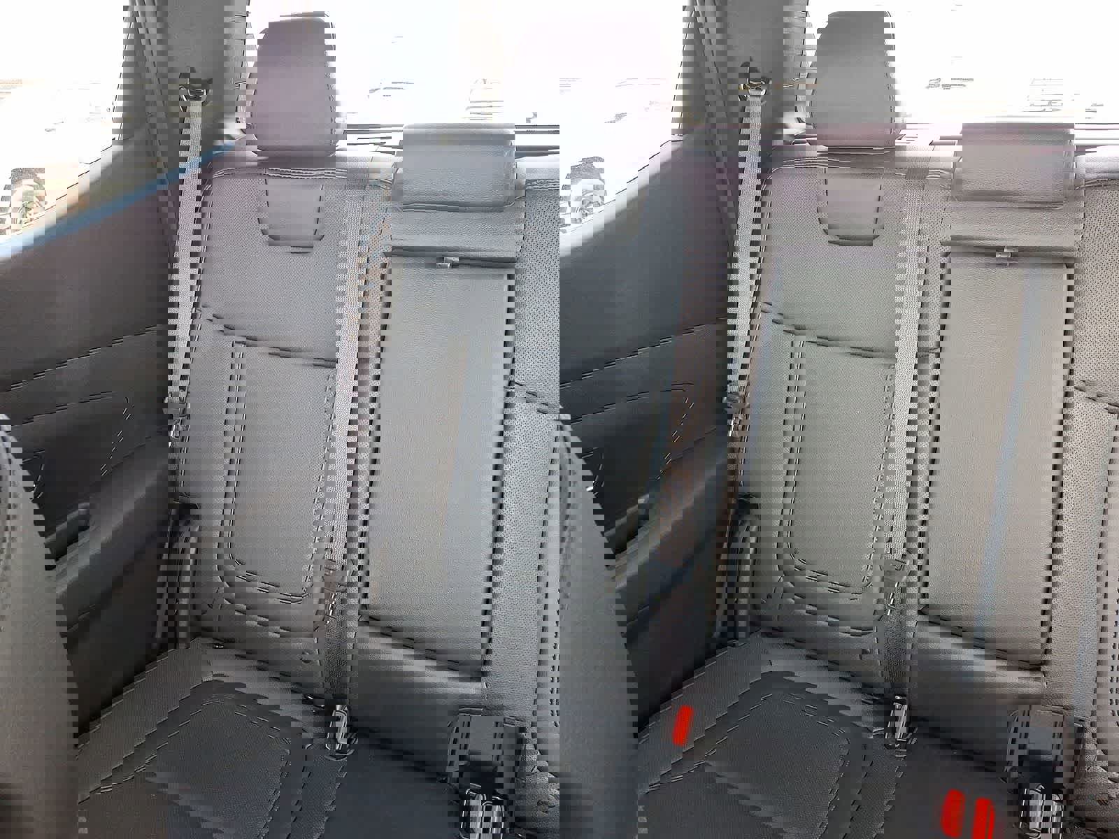 Used 2025 Hyundai Santa Cruz SEL image 13