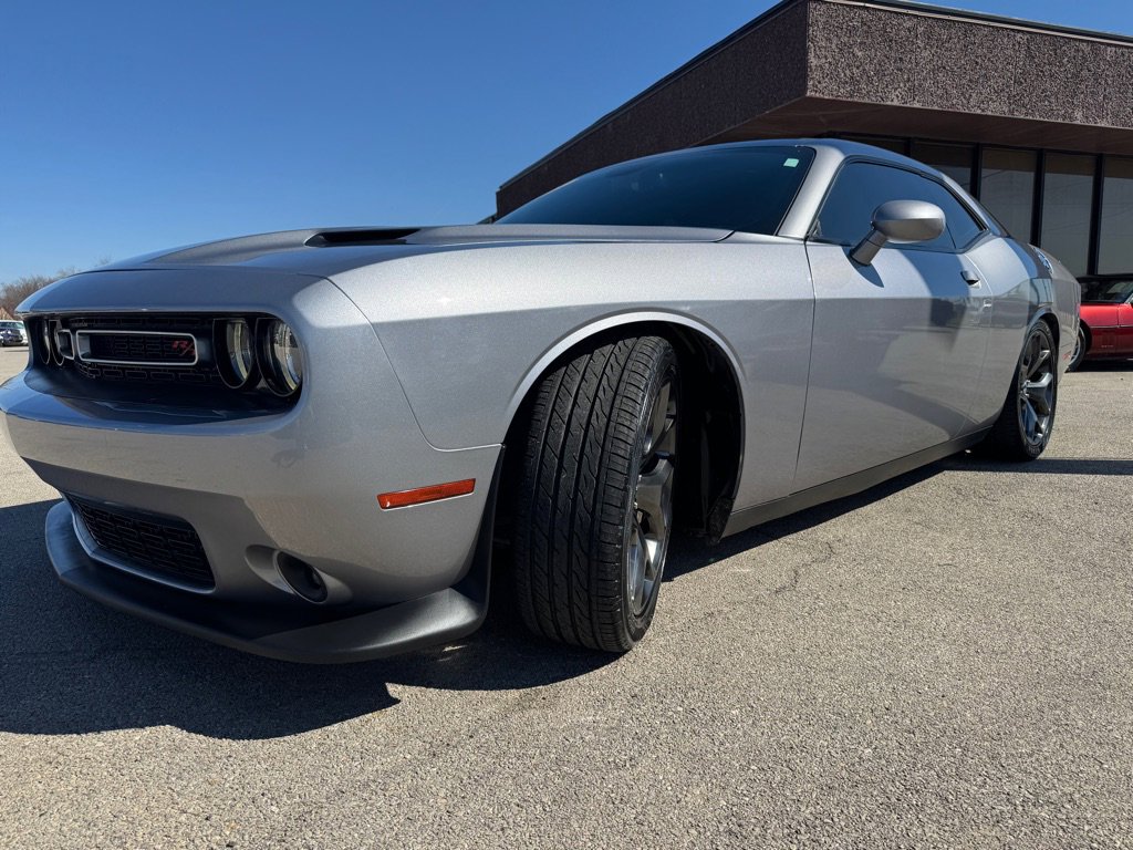Used 2016 Dodge Challenger R/T w/ Cold Weather Group image 4
