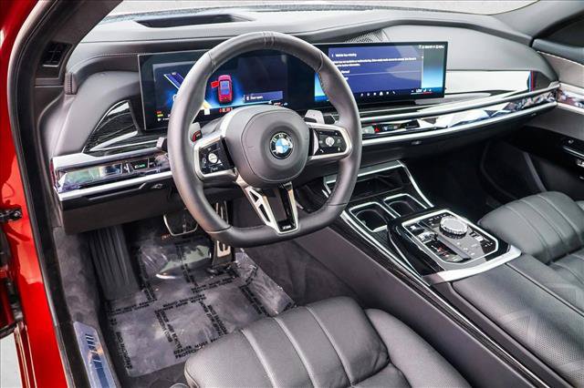 Used 2026 BMW 740i xDrive AWD/4WD image 10