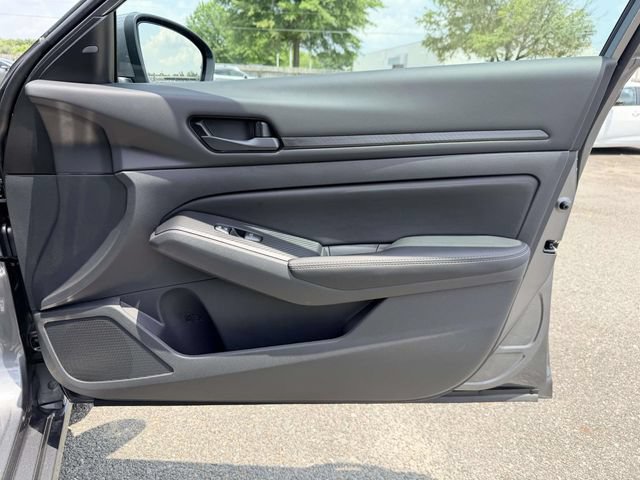 New 2026 Nissan Altima 2.5 SV w/ SV Special Edition Package FWD image 8