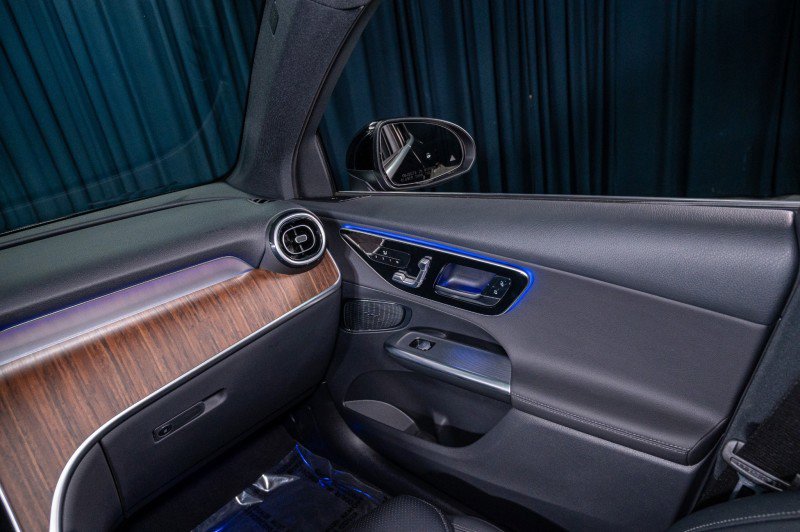 Certified 2026 Mercedes-Benz GLC 300 image 22