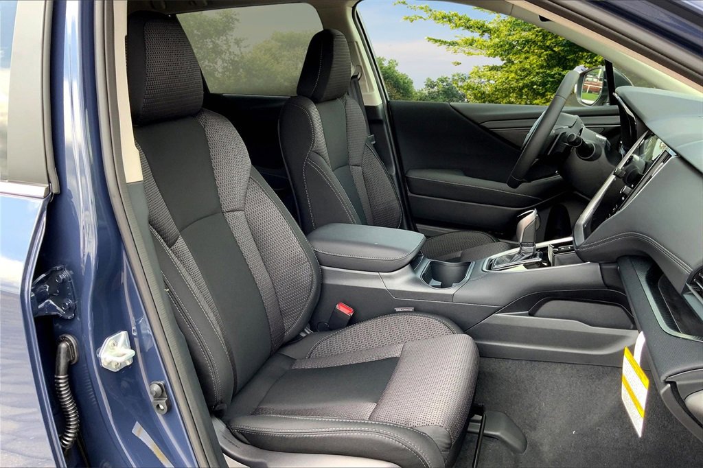 New 2025 Subaru Outback Premium image 10