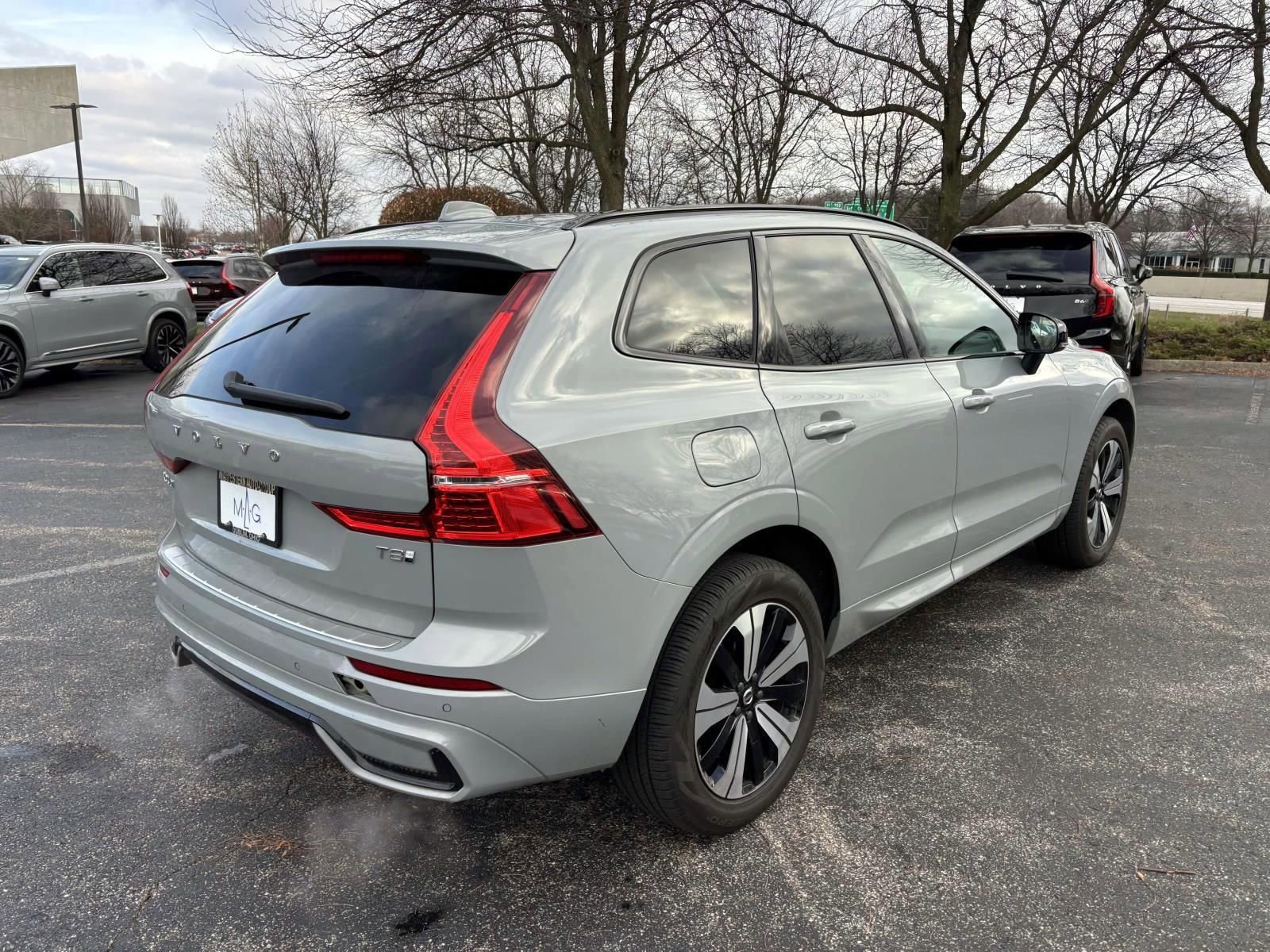 Used 2025 Volvo XC60 T8 Core w/ Protection Package Premier image 7