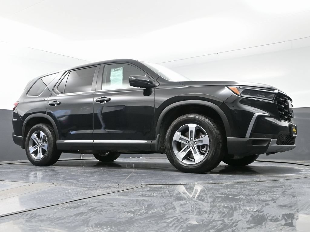 Used 2025 Honda Pilot EX-L image 50