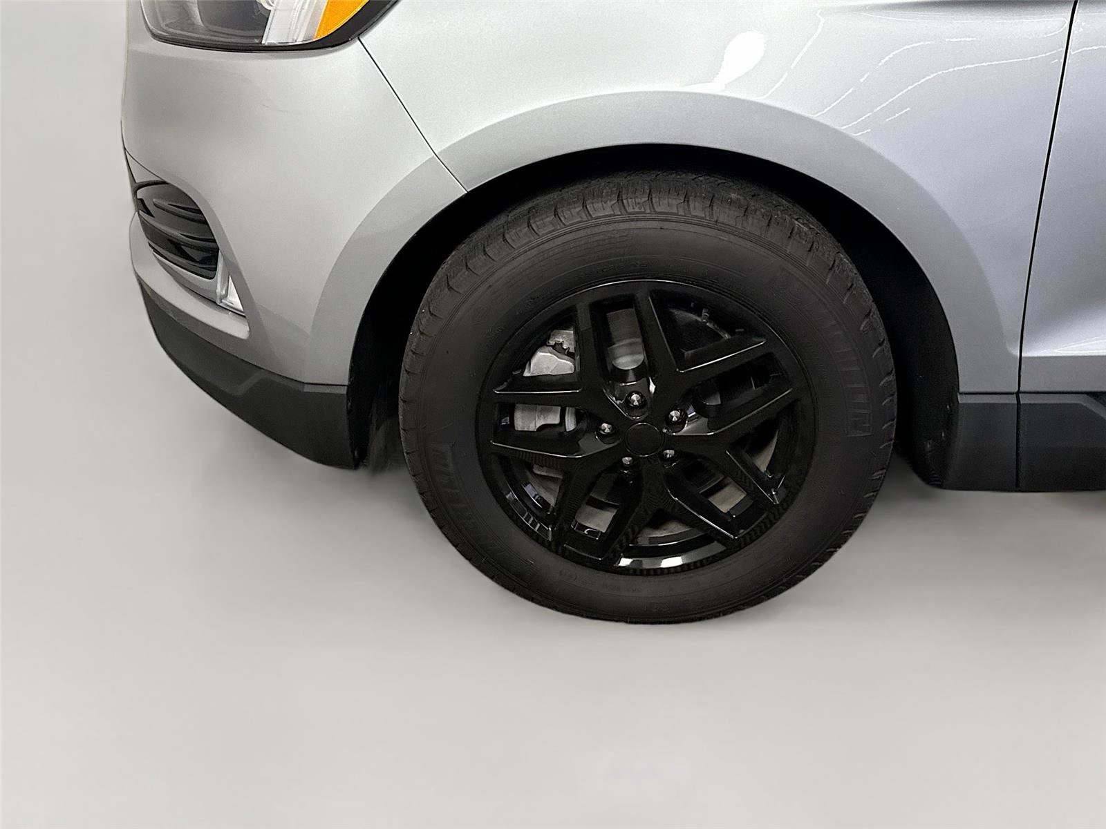 Used 2024 Ford Edge SEL w/ Convenience Package AWD/4WD image 23