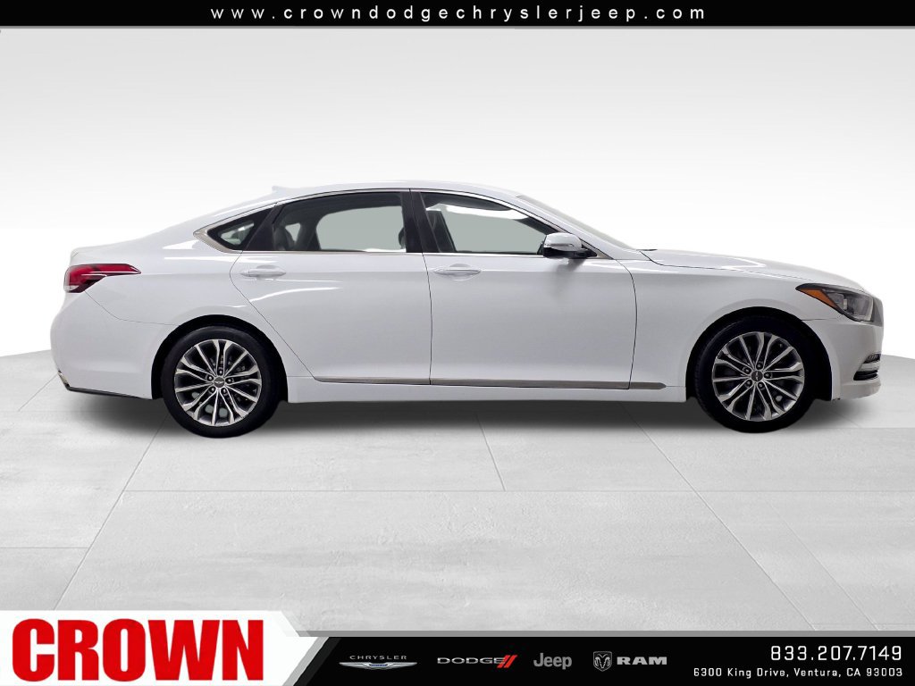 Used 2016 Hyundai Genesis 3.8 RWD image 8