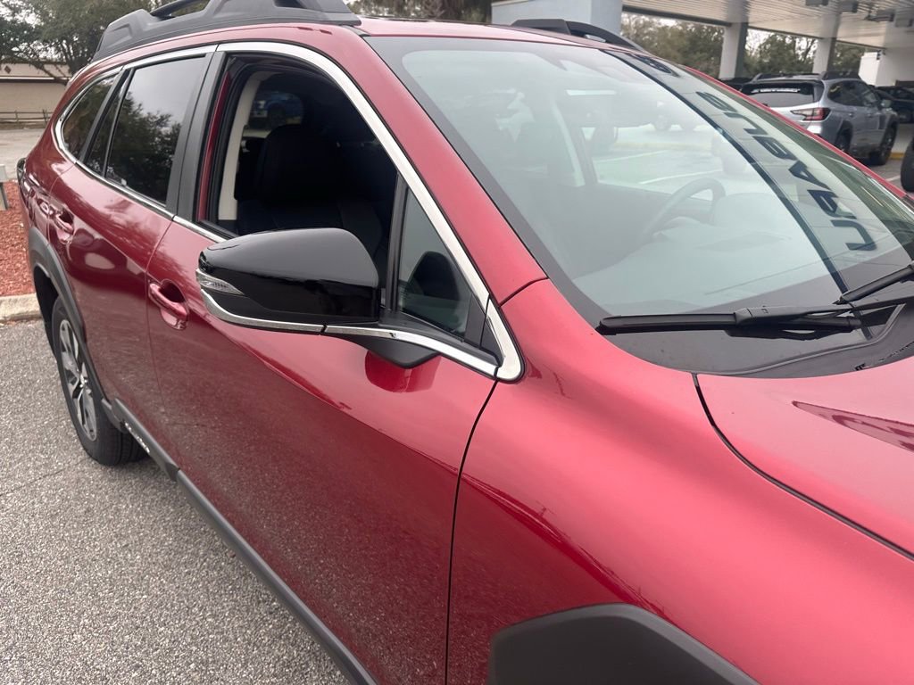 Used 2025 Subaru Outback Limited image 15