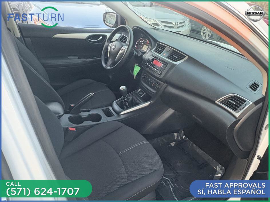 Used 2017 Nissan Sentra S image 18