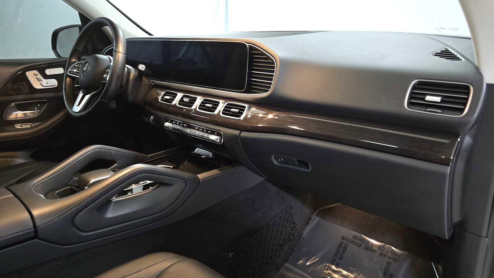 Used 2020 Mercedes-Benz GLE 350 4MATIC image 11